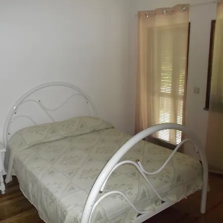 Albergue Constantino Al Paredes de Coura